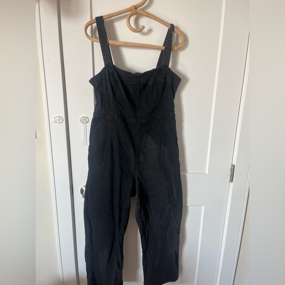 Dynamite Jean romper